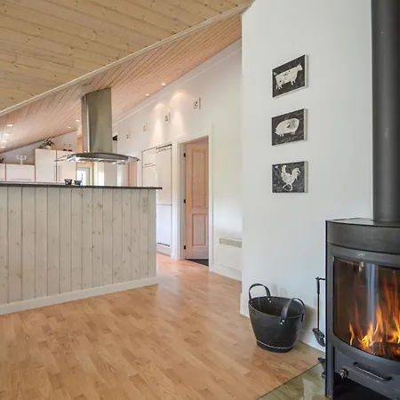 Tatil Evi Pet Friendly In With Kitchen Romo